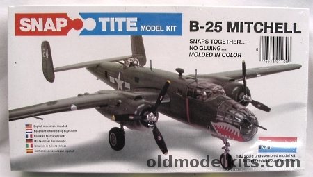 Monogram 1/72 B-25 Mitchell, 1100 plastic model kit